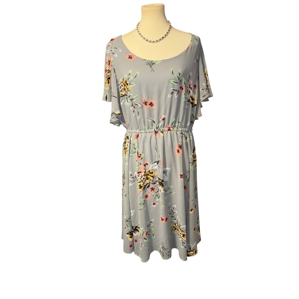 Torrid Grey Floral Flutter Sleeve Midi Dress Plus Size 2X Elastic Waist Knit - Picture 2 of 12